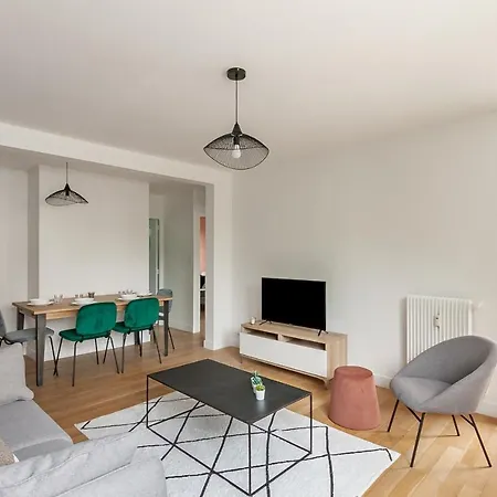 Apartment Victor Hugo
